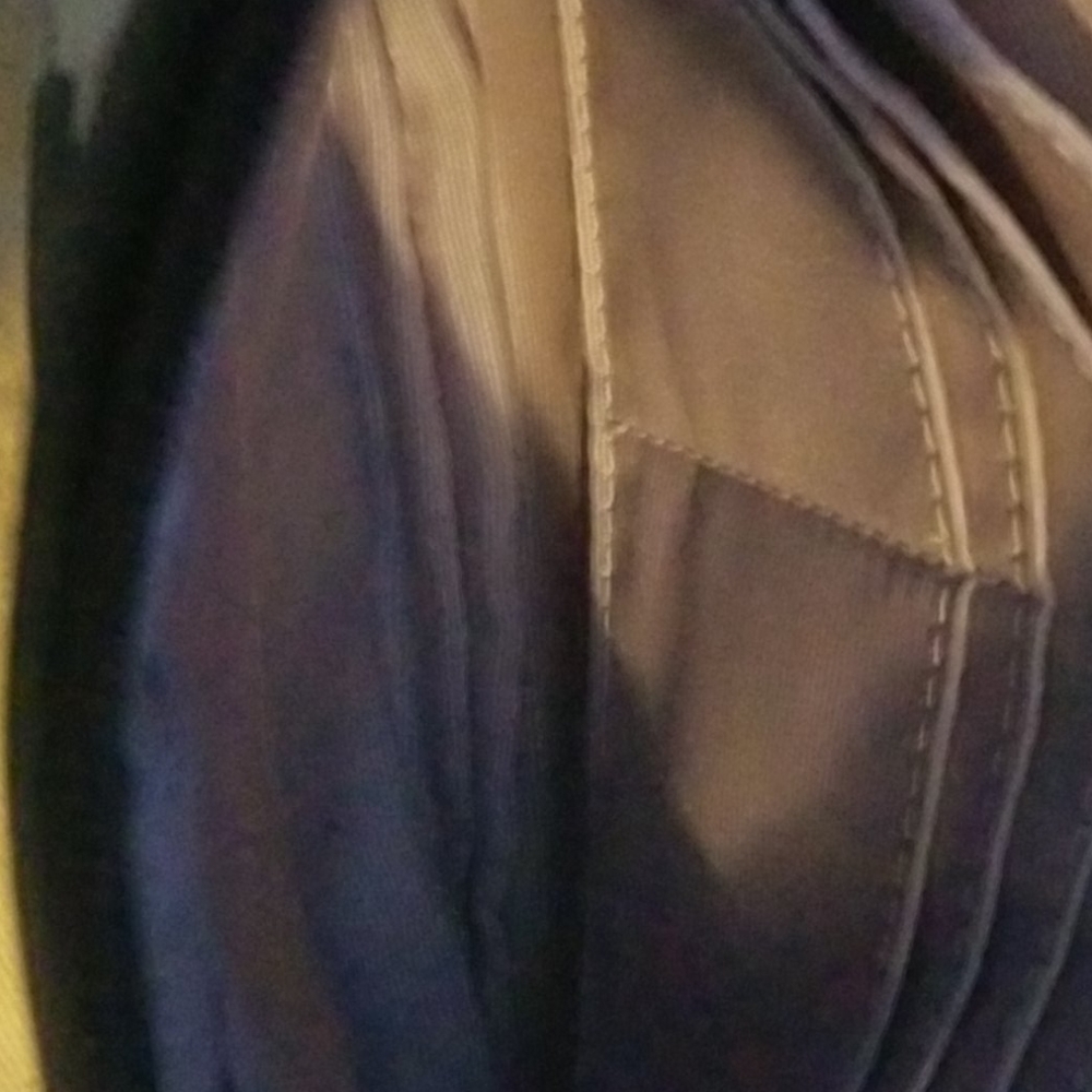 Bag - Picture 2 of 6